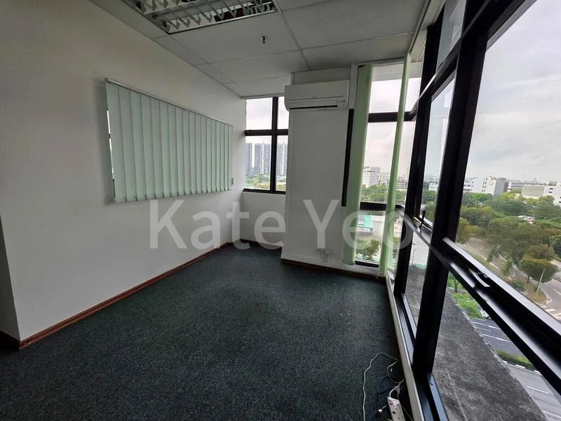 Light Industrial (B1) for Rent: Tradehub 21 - Image 10