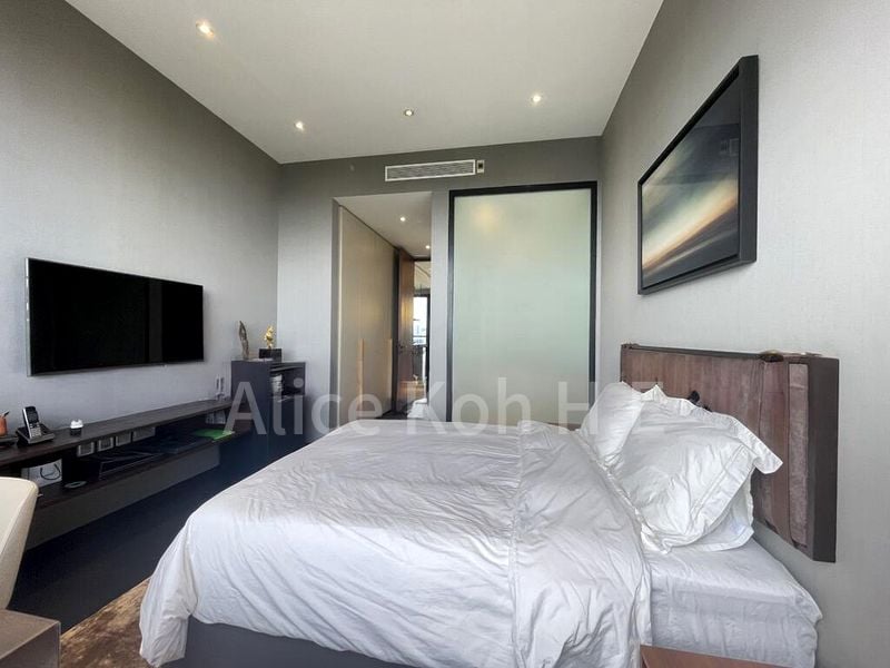 3 Bed Apartment (Condo) for Rent in  Reignwood Hamilton Scotts - Image 5