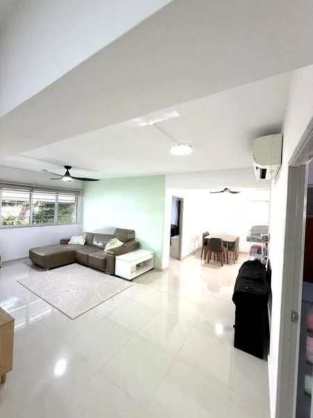 4 Room (4A) HDB for Rent in  432 Hougang Avenue 6 - Image 1