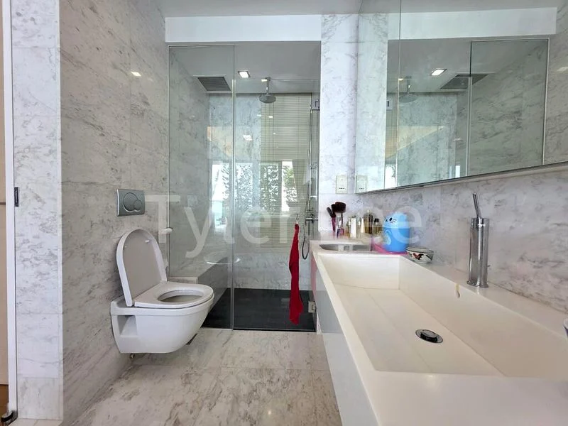 3 Bed Condo for Sale in  The Azure - Image 8