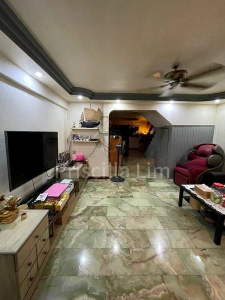 Maisonette HDB for Sale in  228 Pending Road - Image 5