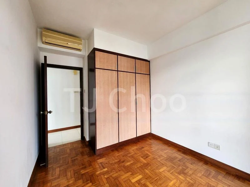 Room (Condo) for Rent in  Casablanca - Image 4