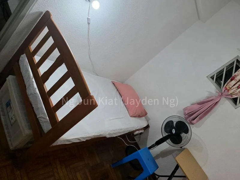 Common Room (HDB) for Rent in  408 Fajar Road - Image 3