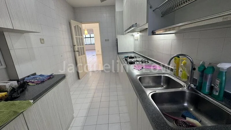 3 Bed Condo for Rent in  The Summit - Image 2