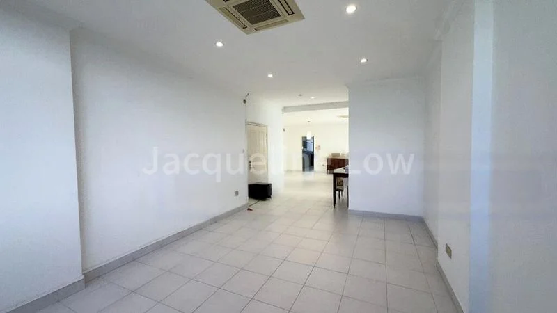 3 Bed Condo for Rent in  The Summit - Image 12