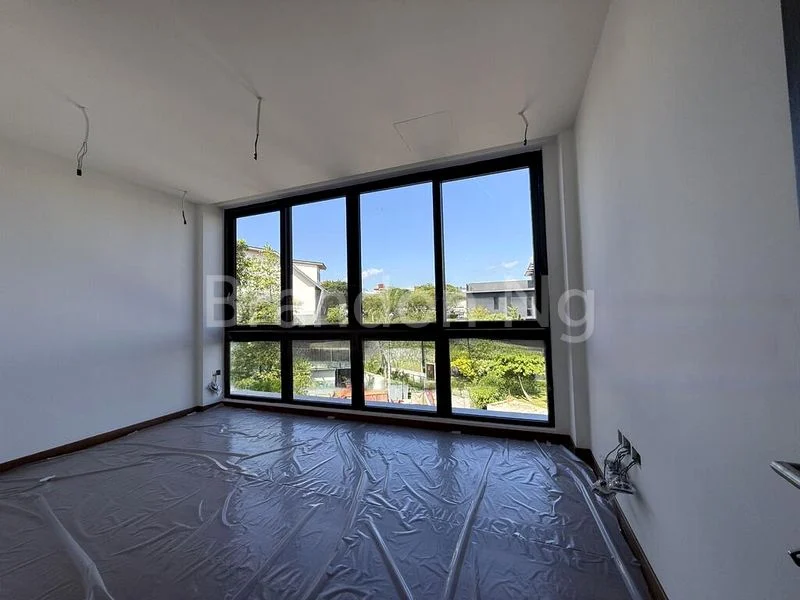 5 Bed Semi-Detached House (Landed) for Sale in Bizhub28 - Image 9