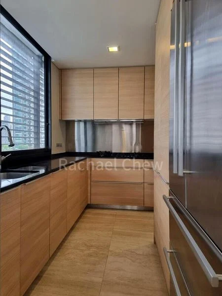 4 Bed Condo for Rent in  Hana - Image 3