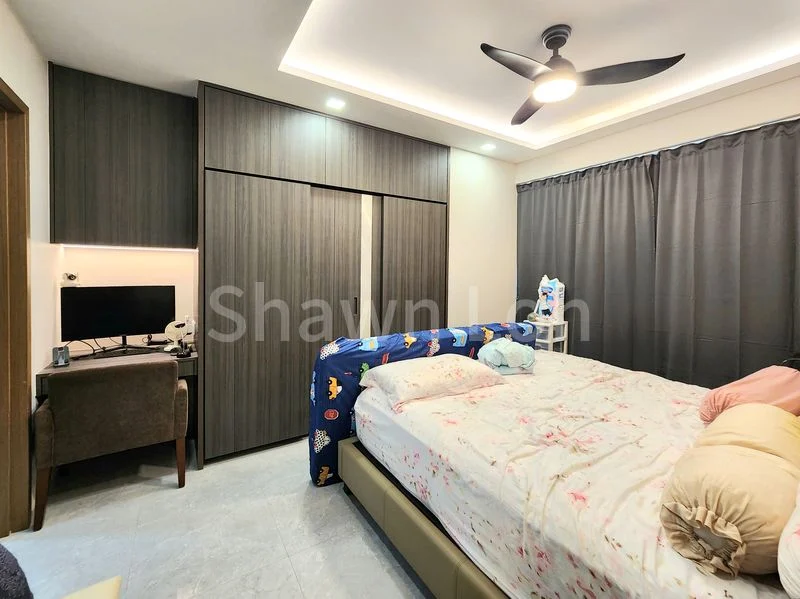 3 Bed Executive Condo for Sale in  The Topiary - Image 7