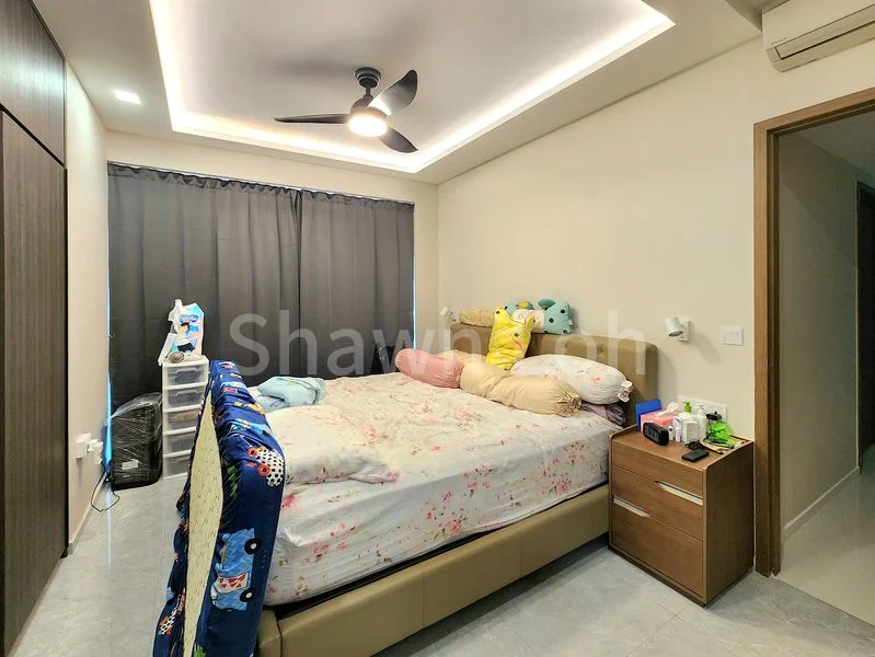 3 Bed Executive Condo for Sale in  The Topiary - Image 8