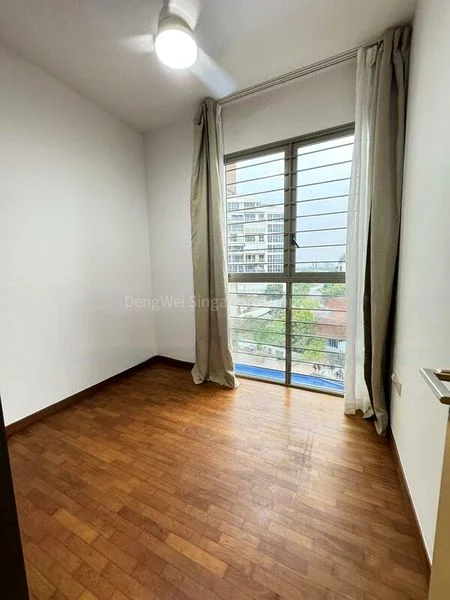 5 Bed Executive Condo for Sale in  Sea Horizon - Image 6