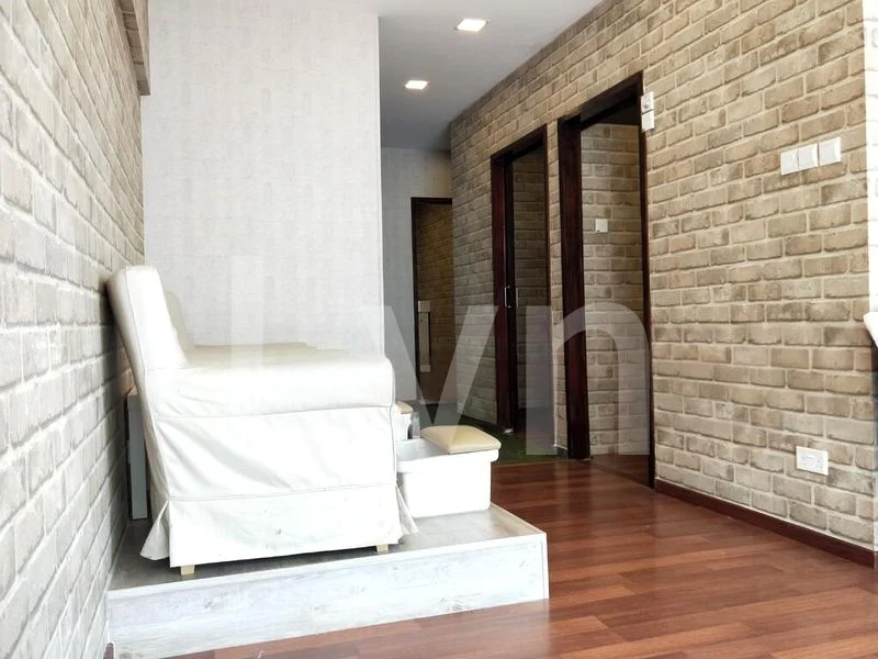 Other Retail for Rent: Windy Heights - Image 3