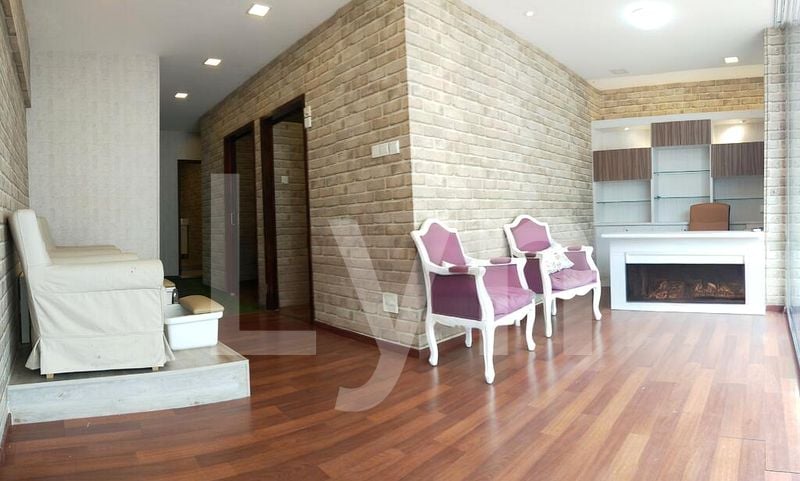 Other Retail for Rent: Windy Heights - Image 5