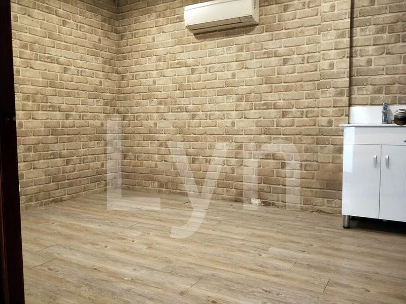 Other Retail for Rent: Windy Heights - Image 7