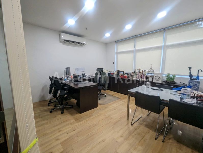 Light Industrial (B1) for Rent in  EPL Building - Image 5
