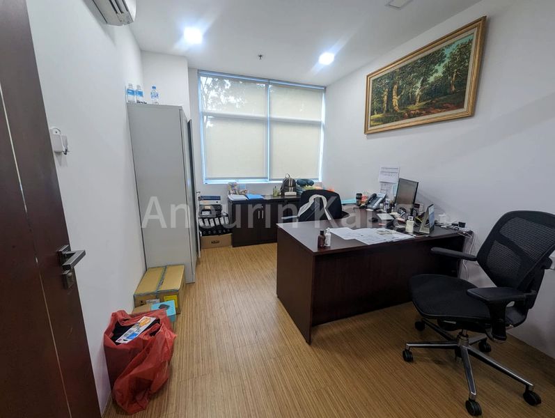 Light Industrial (B1) for Rent in  EPL Building - Image 7