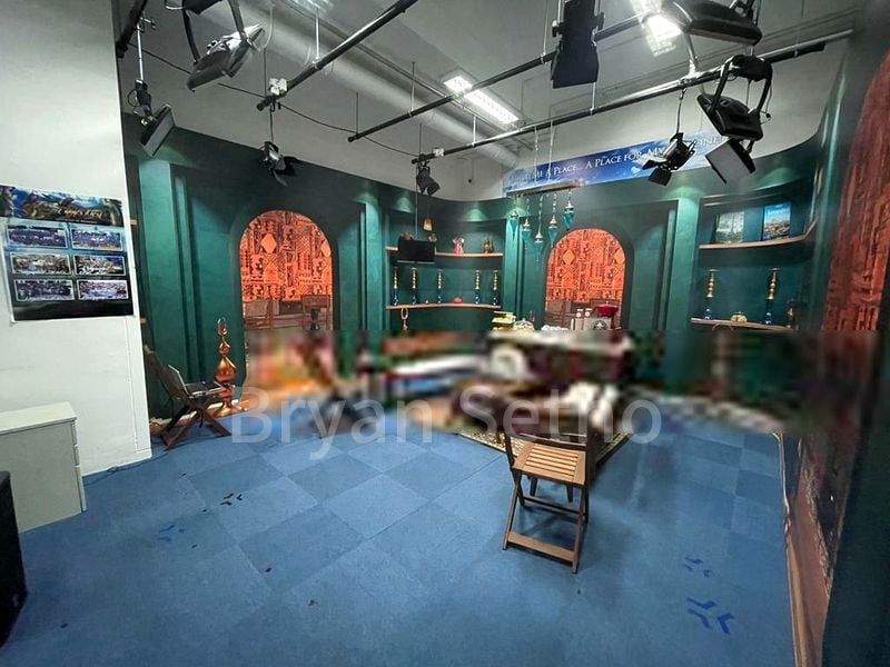 Light Industrial (B1) for Rent: Ubi Techpark - Image 4