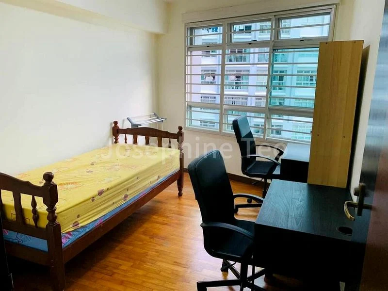 Common Room (HDB) for Rent in  275C Compassvale Link - Image 1
