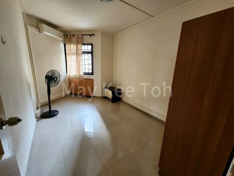 5 Room (5A) HDB for Rent in  261A Sengkang East Way - Image 1