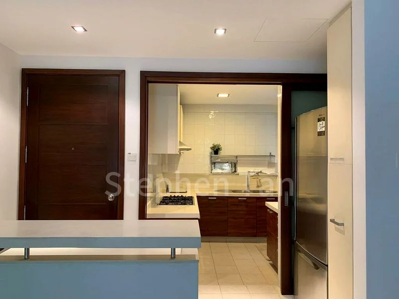 3 Bed Condo for Rent in  Hillington Green - Image 7