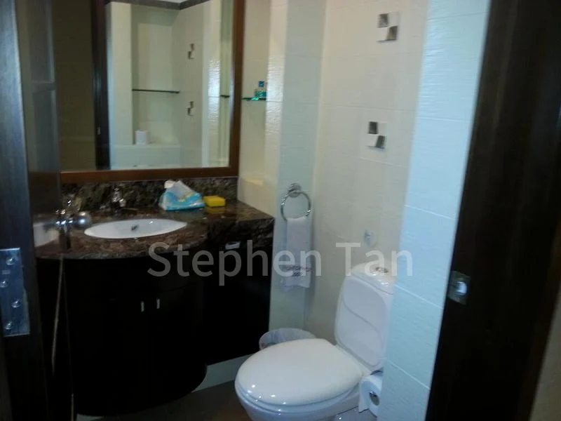 3 Bed Condo for Rent in  Hillington Green - Image 9