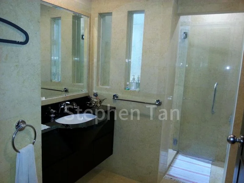 3 Bed Condo for Rent in  Hillington Green - Image 11