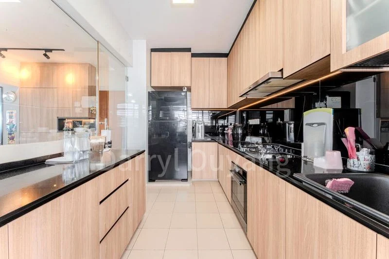 5 Room (5I) HDB for Sale in  440B Bukit Batok West Avenue 8 - Image 5