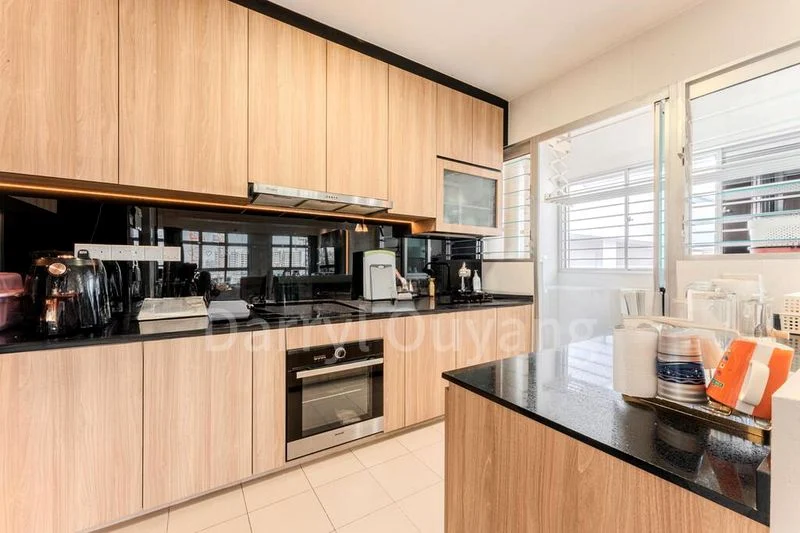 5 Room (5I) HDB for Sale in  440B Bukit Batok West Avenue 8 - Image 4