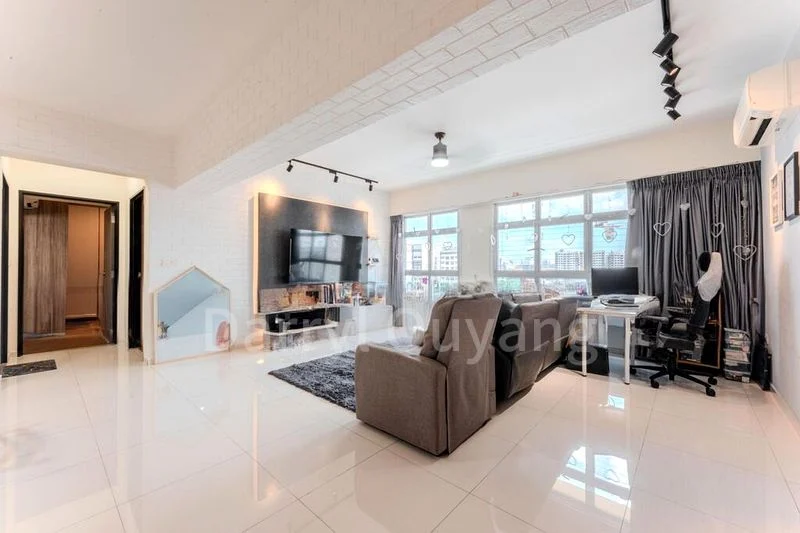 5 Room (5I) HDB for Sale in  440B Bukit Batok West Avenue 8 - Image 1