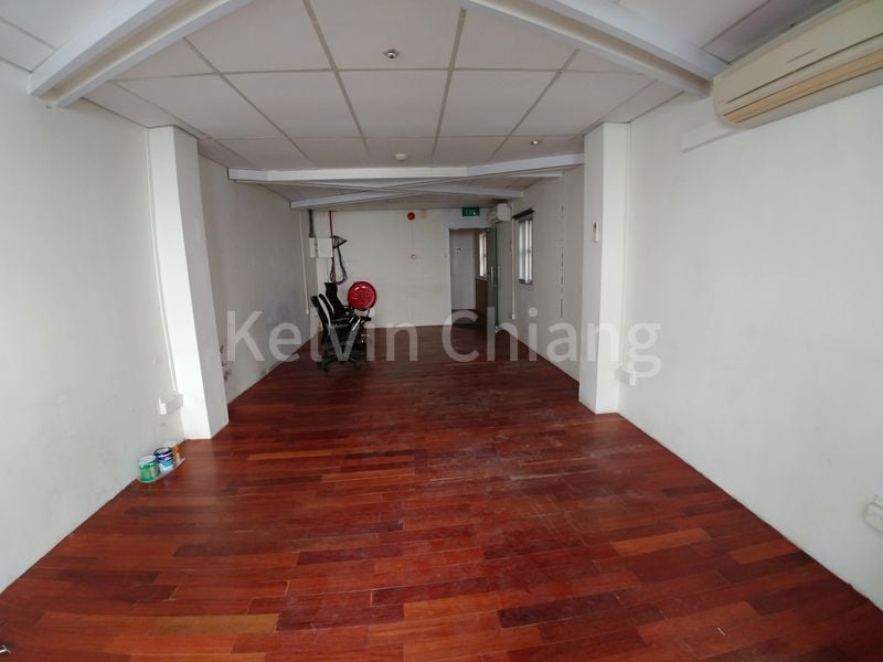 Shop / Shophouse for Rent: 8A Canton Street - Image 5