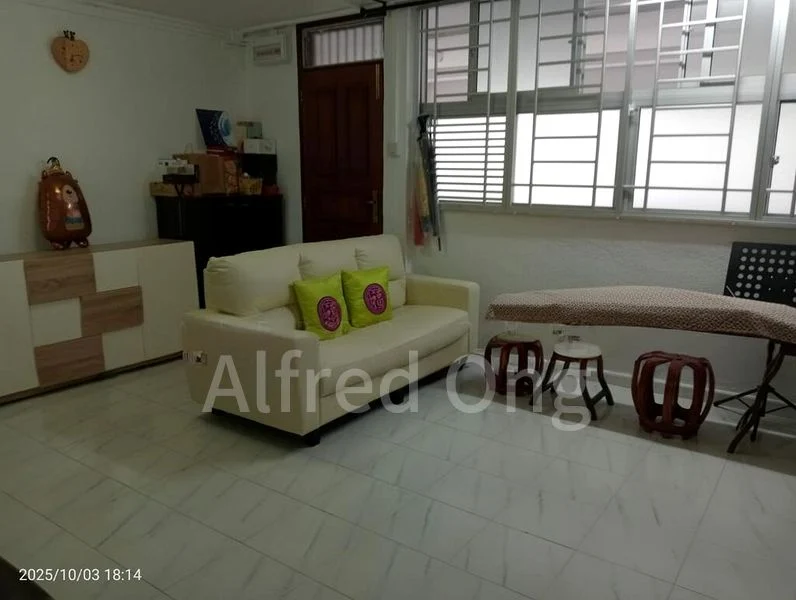 Common Room (HDB) for Rent in 246 Serangoon Avenue 3 - Image 1