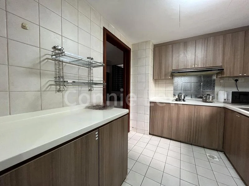 Room (Condo) for Rent in  The Mayfair - Image 5