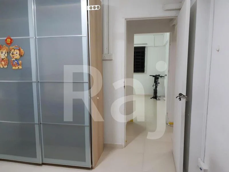 5 Room (5A) HDB for Rent in  110 Tampines Street 11 - Image 1