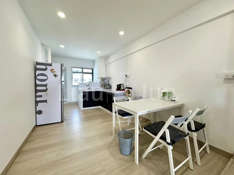 3 Room (3NG) HDB for Rent in  118 Ang Mo Kio Avenue 4 - Image 1