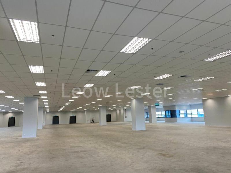 Light Industrial (B1) for Rent: 8m high workshop, overhead crane for oil, gas, and marine related trades. - Image 11