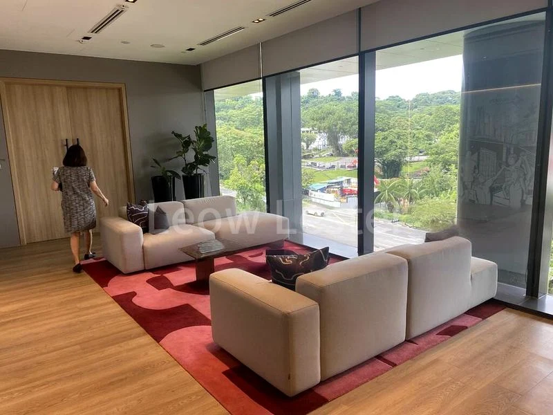 Light Industrial (B1) for Rent: 8m high workshop, overhead crane for oil, gas, and marine related trades. - Image 10