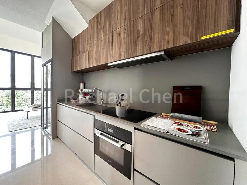 3 Bed Apartment (Condo) for Sale in  Parksuites - Image 2
