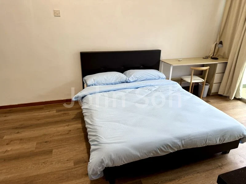 Master Room (Landed) for Rent in  Green Gardens - Image 8