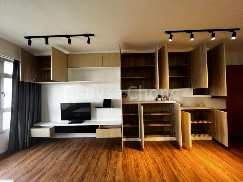 5 Room (5I) HDB for Sale in  446A Bukit Batok West Avenue 8 - Image 3