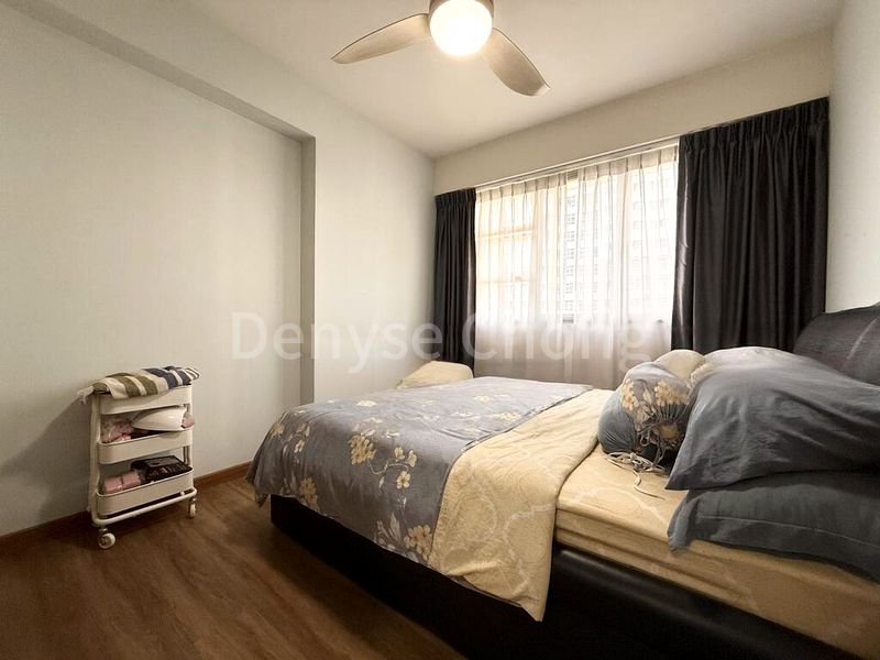 5 Room (5I) HDB for Sale in  446A Bukit Batok West Avenue 8 - Image 11