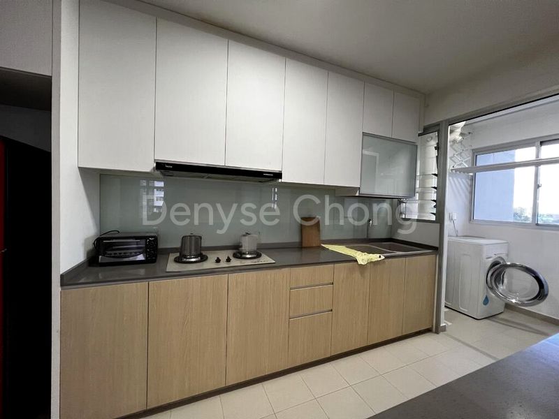 5 Room (5I) HDB for Sale in  446A Bukit Batok West Avenue 8 - Image 6