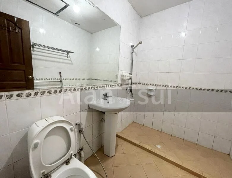 Studio Apartment (Condo) for Rent in  Dunman Place - Image 5