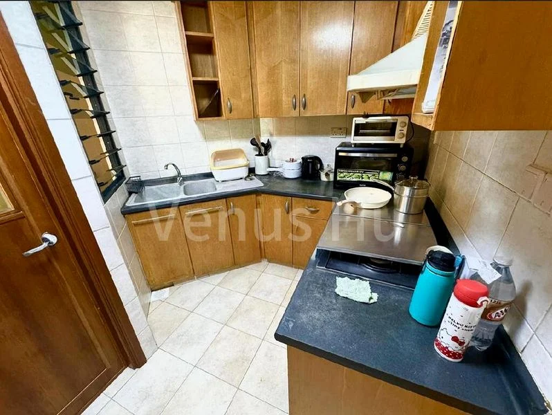1 Bed Condo for Rent in  Tanglin View - Image 5