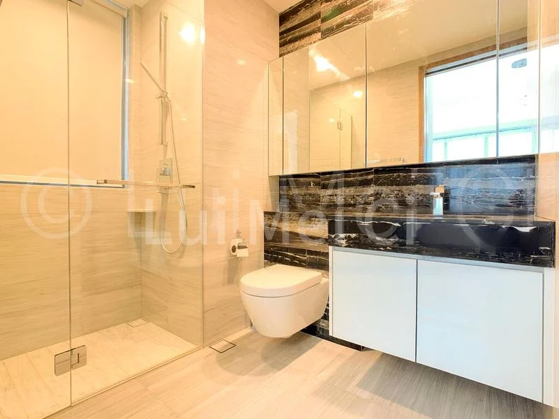 1 Bed Condo for Sale in  8 Saint Thomas - Image 5