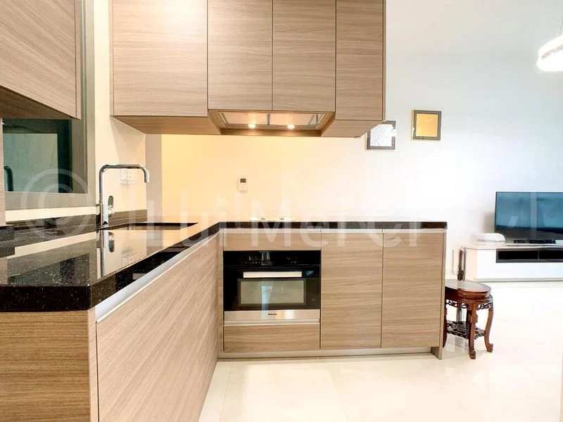 1 Bed Condo for Sale in  8 Saint Thomas - Image 3