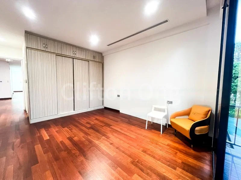 8 Bed Semi-Detached House (Landed) for Rent in Serangoon Garden Estate - Image 13