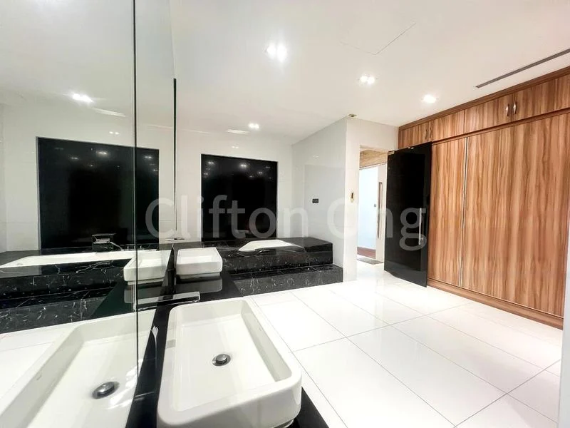 8 Bed Semi-Detached House (Landed) for Rent in Serangoon Garden Estate - Image 5