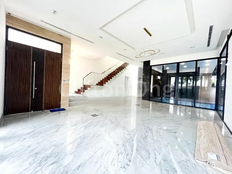 8 Bed Semi-Detached House (Landed) for Rent in Serangoon Garden Estate - Image 17