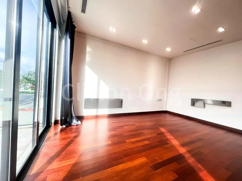 8 Bed Semi-Detached House (Landed) for Rent in Serangoon Garden Estate - Image 4