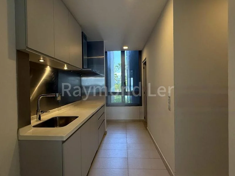 3 Bed Apartment (Condo) for Rent in  Seascape - Image 4