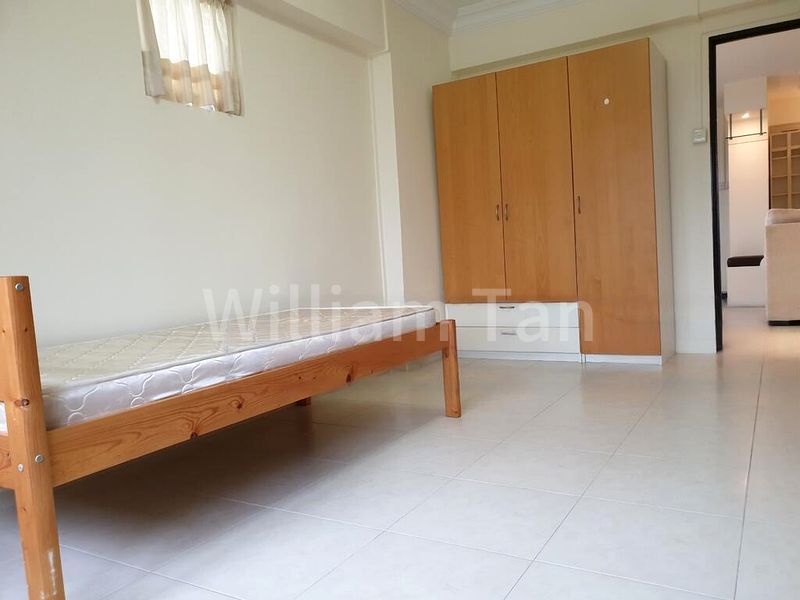 5 Room (5A) HDB for Rent in  458 Pasir Ris Drive 4 - Image 3